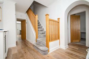 Photo 16- click for photo gallery